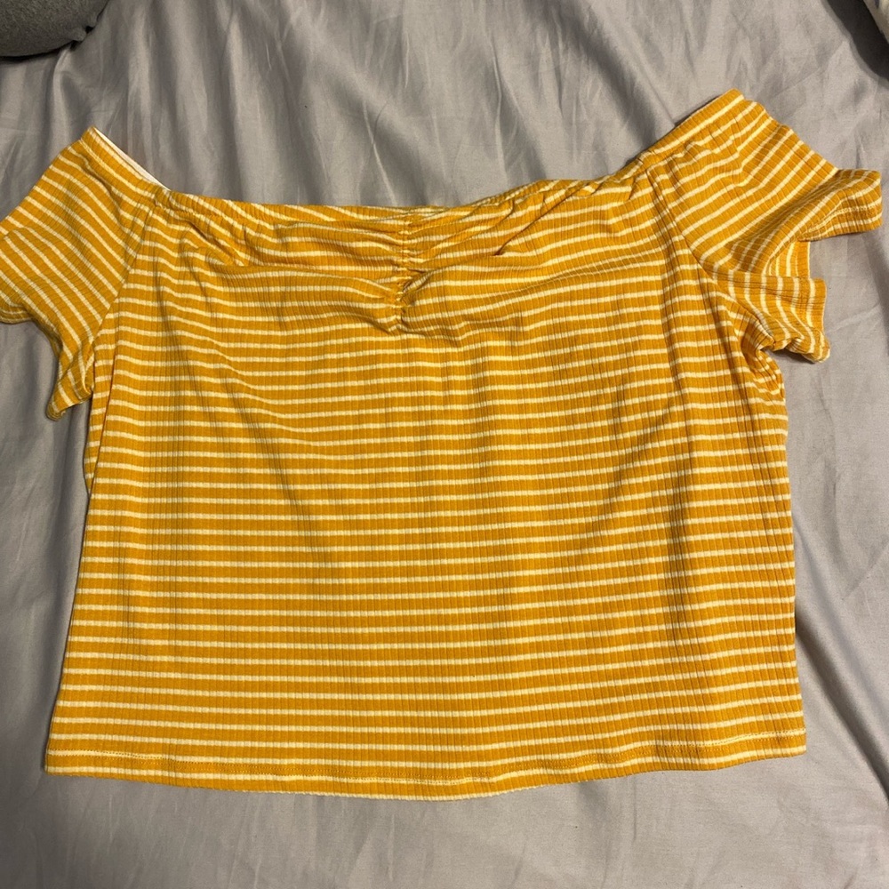 Never worn.
